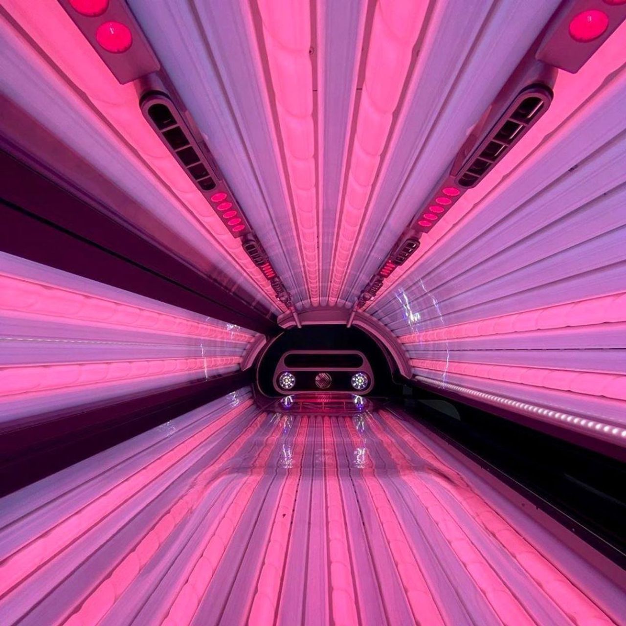 sunbed lamps hybrid tanning