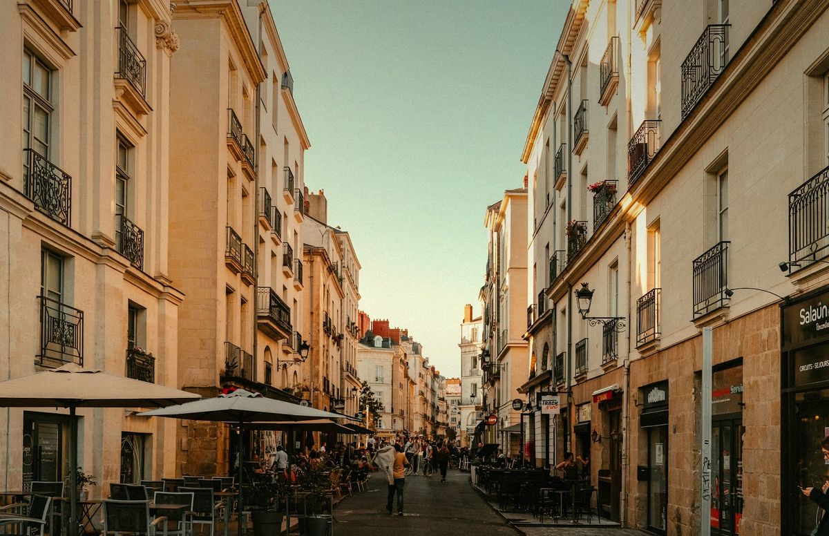 A quiet Nantes street with warm morning light