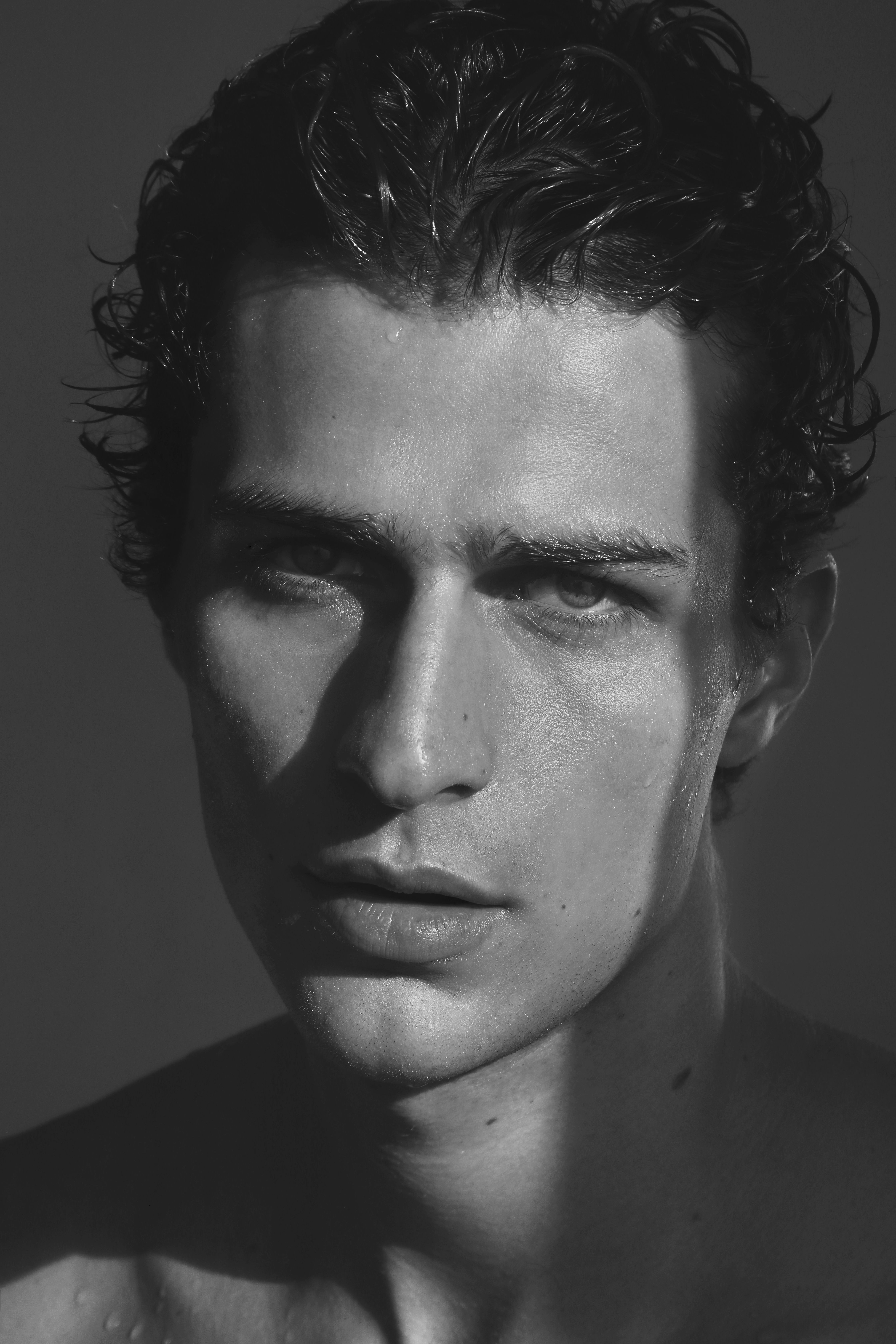 Fausto Oliver — portrait