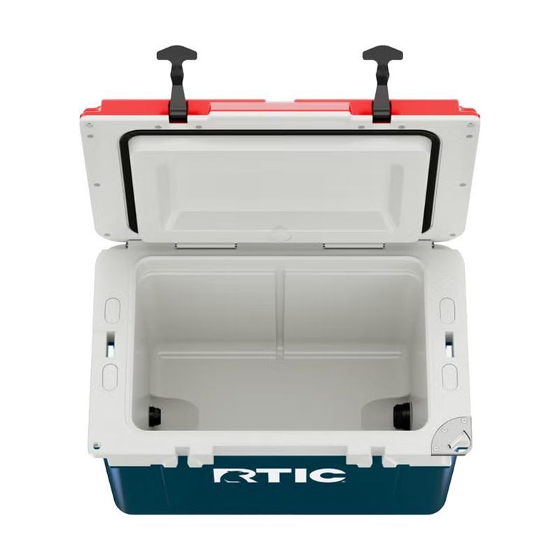 RTIC 32-Quart Ultra-Light Ice Chest