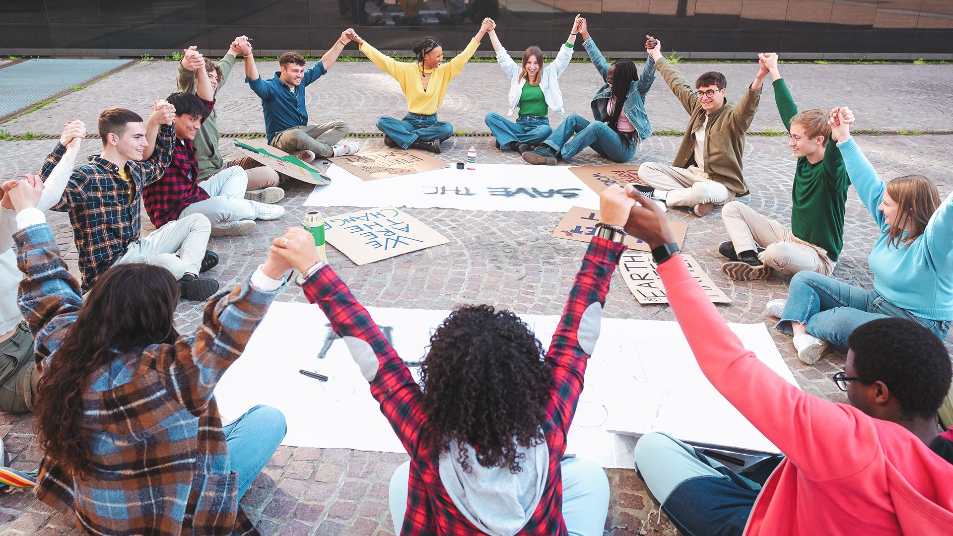 Assitej Liechtenstein und TAK Theater: GLEICHGEWICHT DER STIMMEN