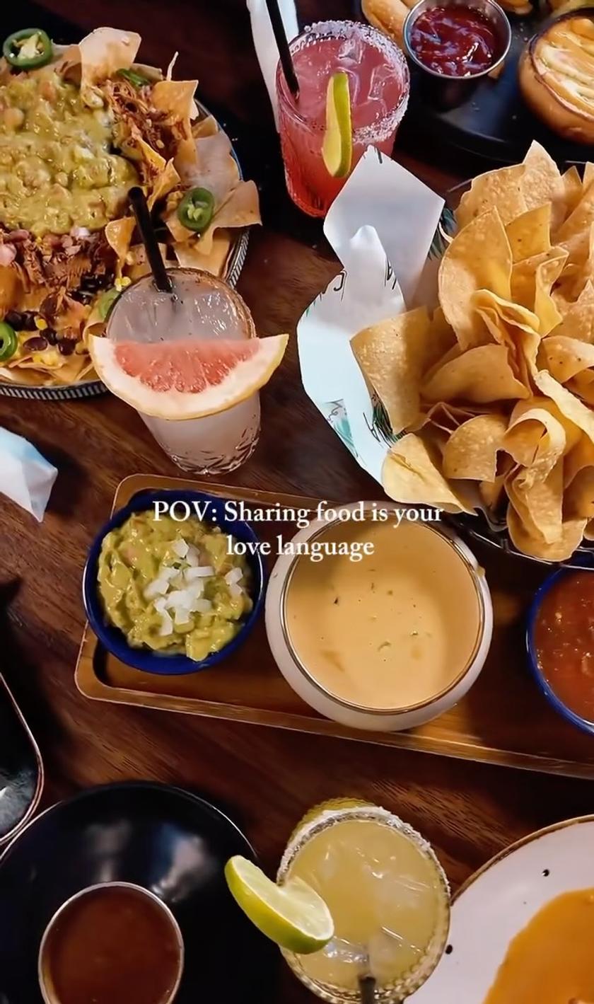 Our love language? Shareable plates 🍽️