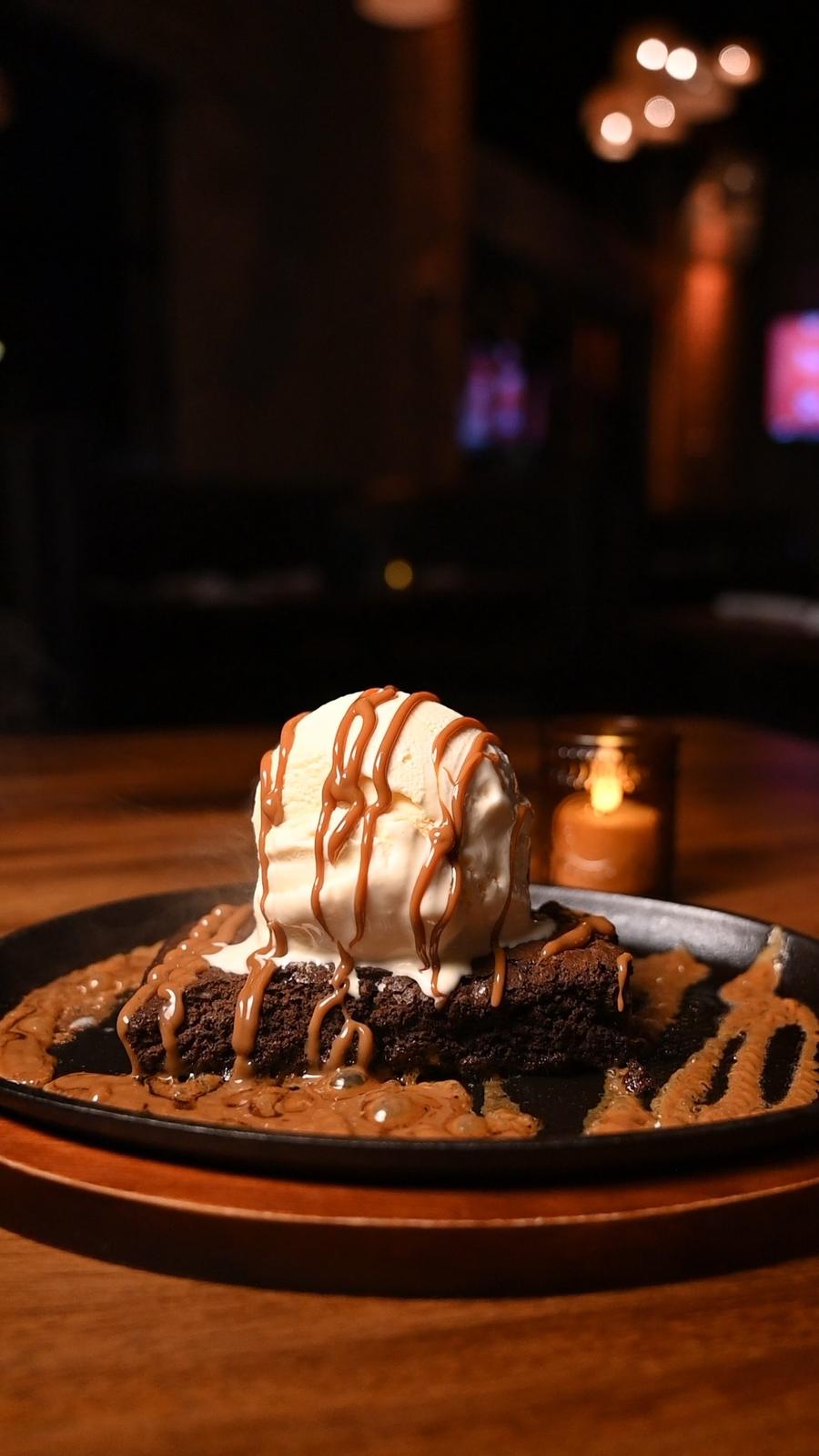 A brownie dessert at Cantina Añejo
