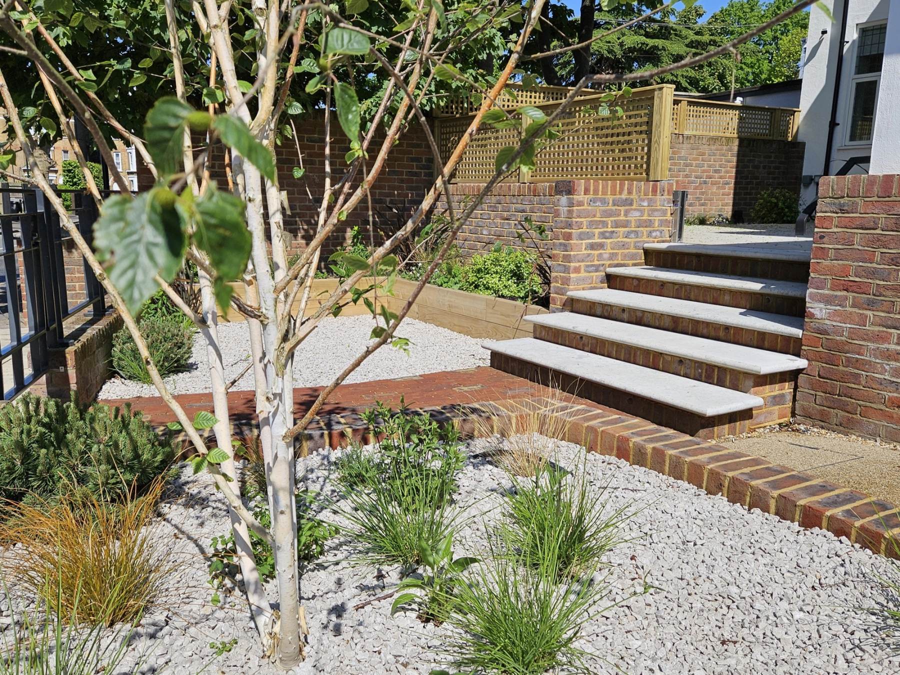 Hampton Driveway garden project