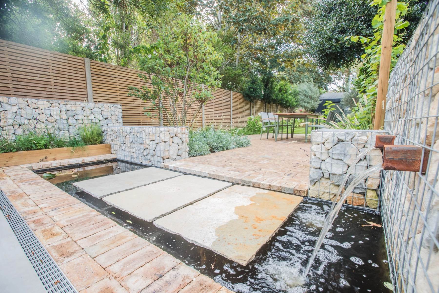 Holmesdale Road garden project