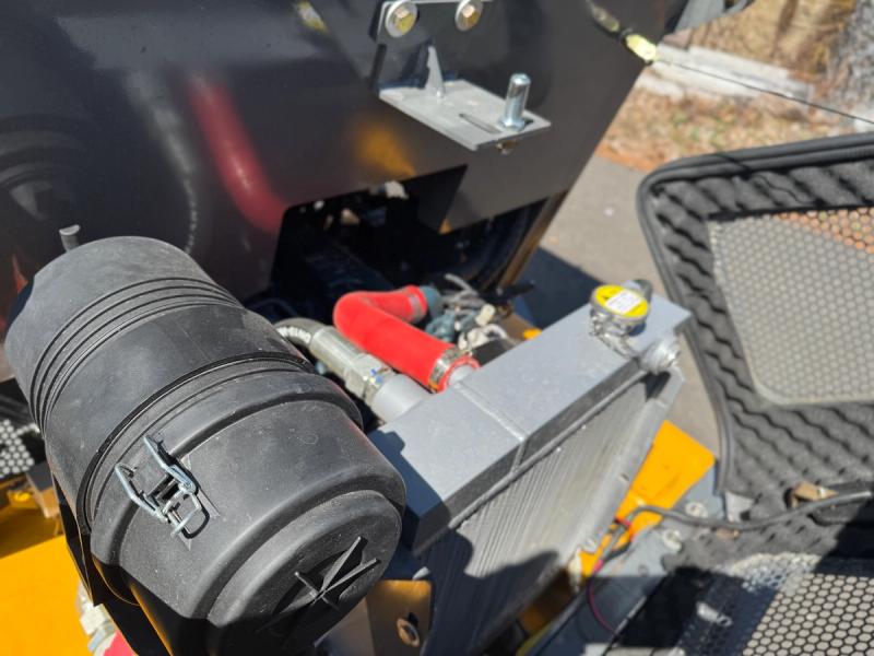  1090 Tele Wheel Loader (Sold) - thumbnail 34