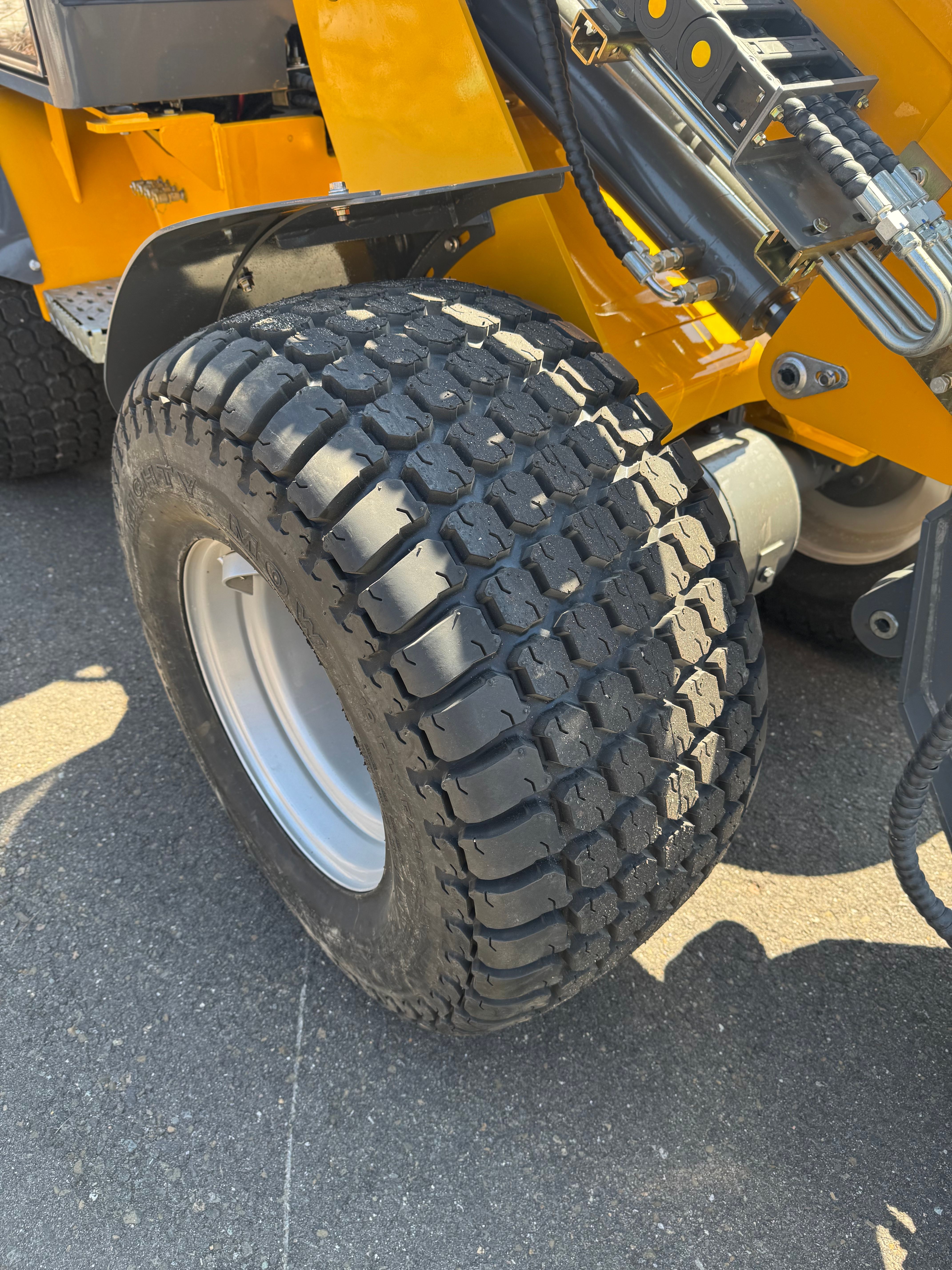  1090 Tele Wheel Loader (Sold) - thumbnail 33