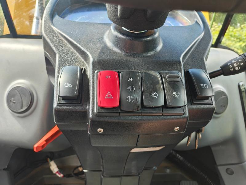 938HD Wheel Loader - thumbnail 28