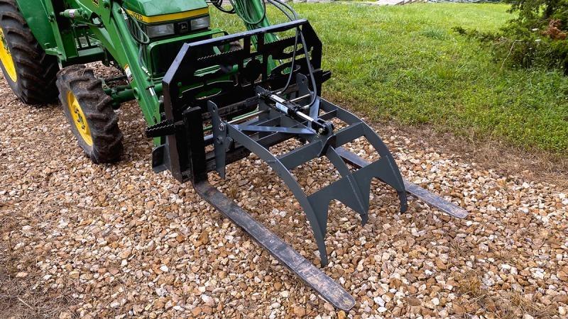 Grapple Fork for Compact Loaders