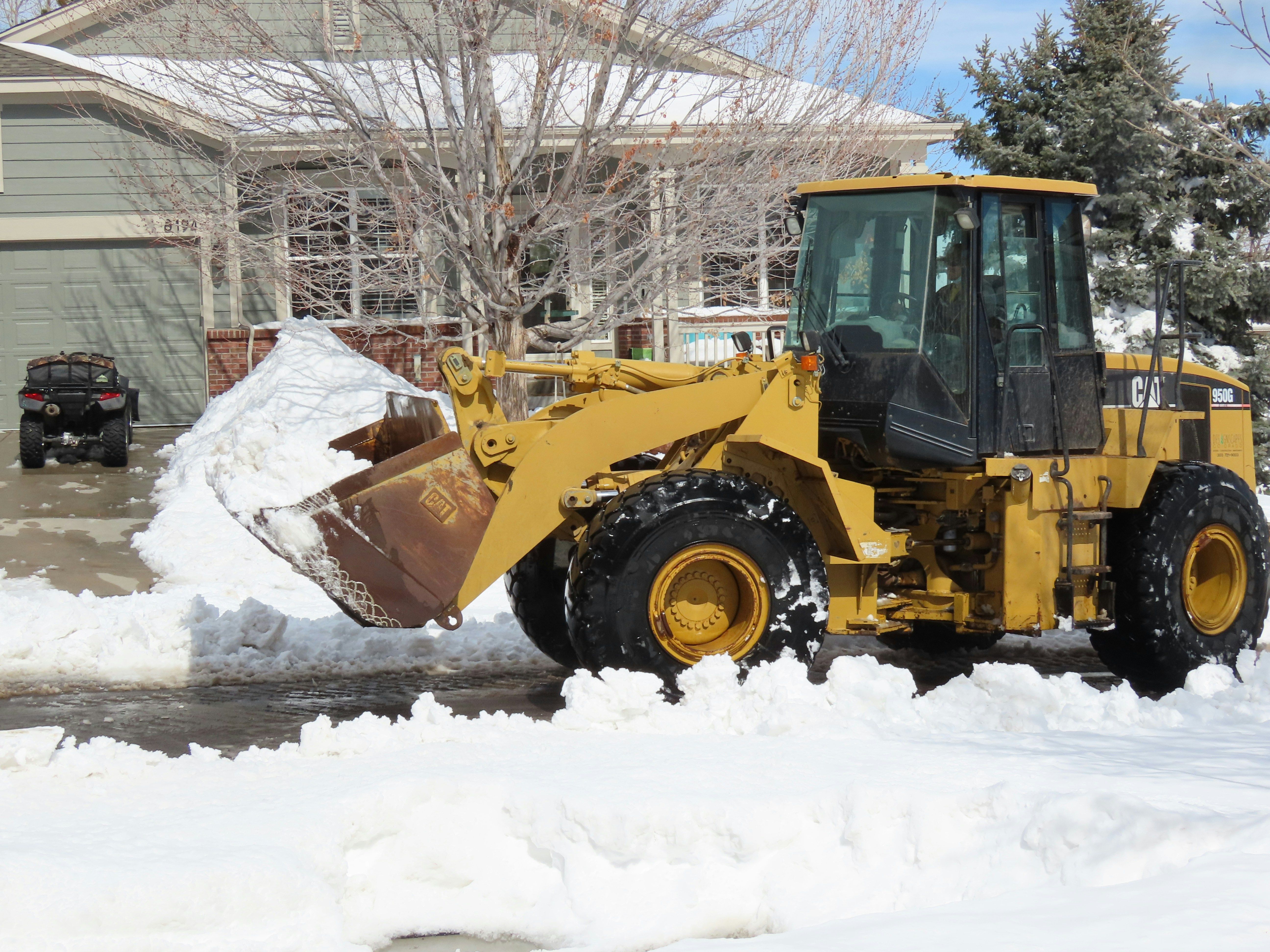 Heavy snow