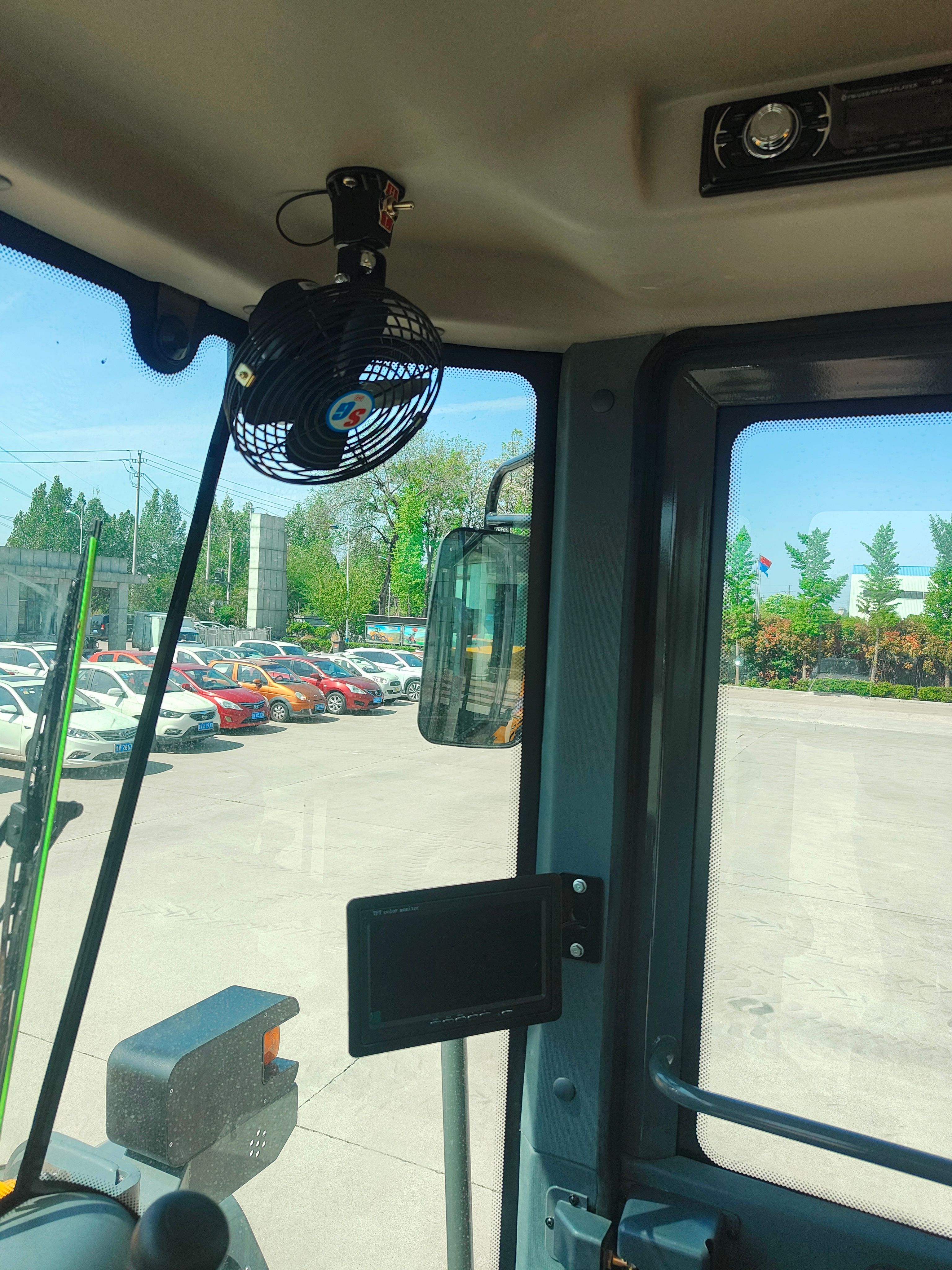 938HD Wheel Loader - thumbnail 41