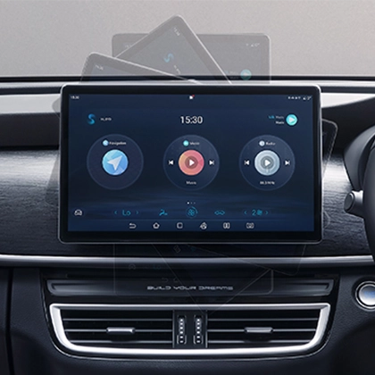 Layar putar 12,8 inci BYD M6 EV dengan kokpit modern
