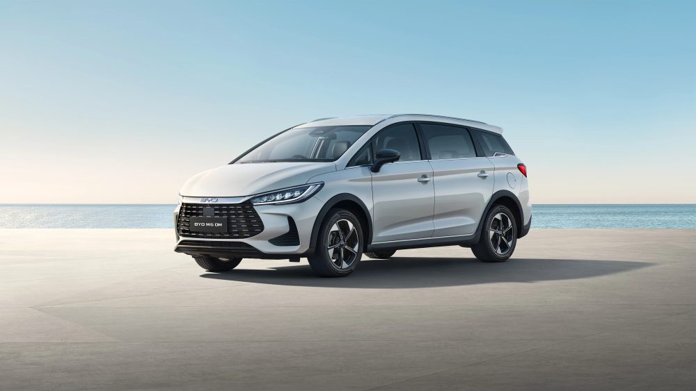 Harga BYD M6 DM-i 2026: Varian, Spesifikasi, Kelebihan & Test Drive