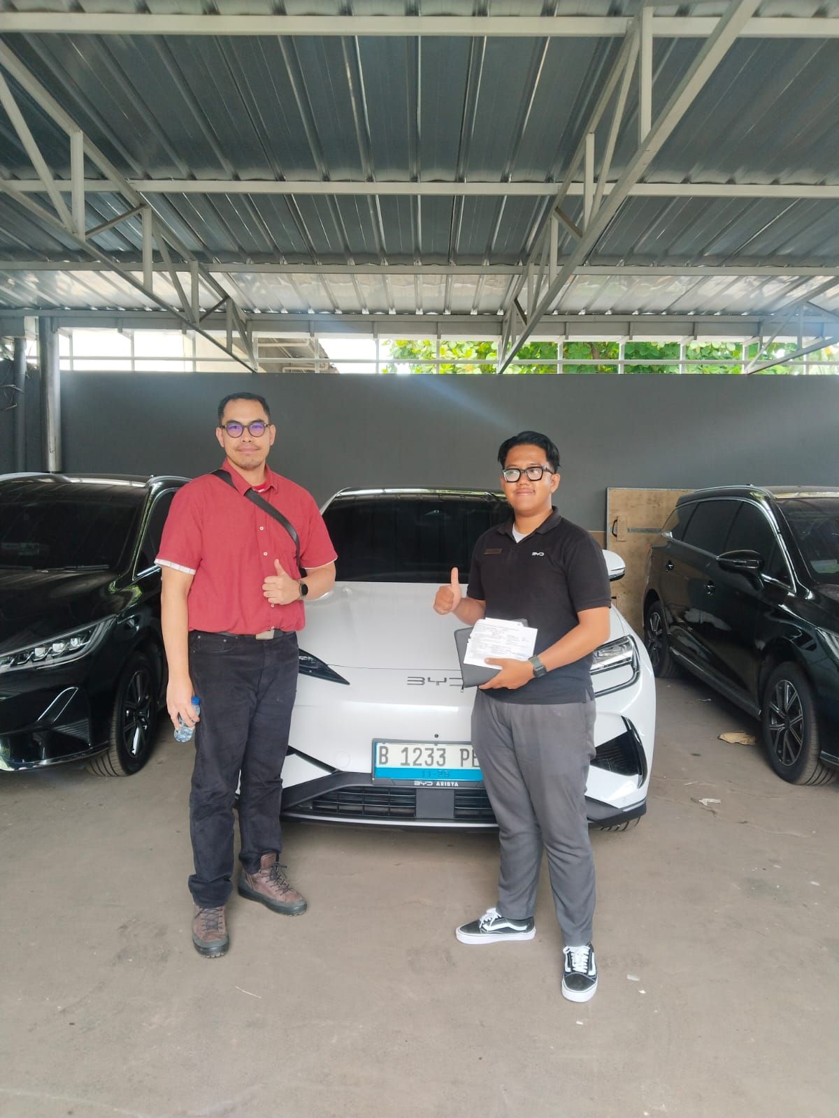 Handover Sealion kepada Mr. U di Pondok Indah