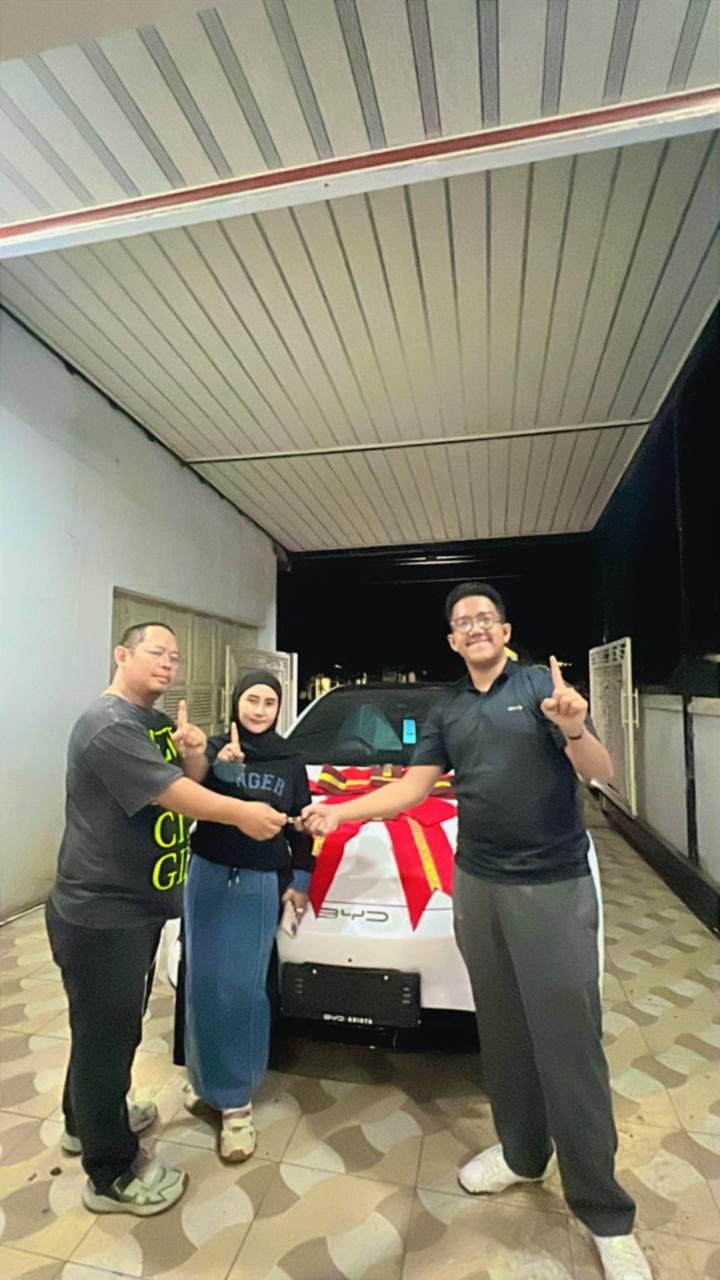 Handover Seal kepada Family Mr. G & Mrs. H di Jakarta Selatan