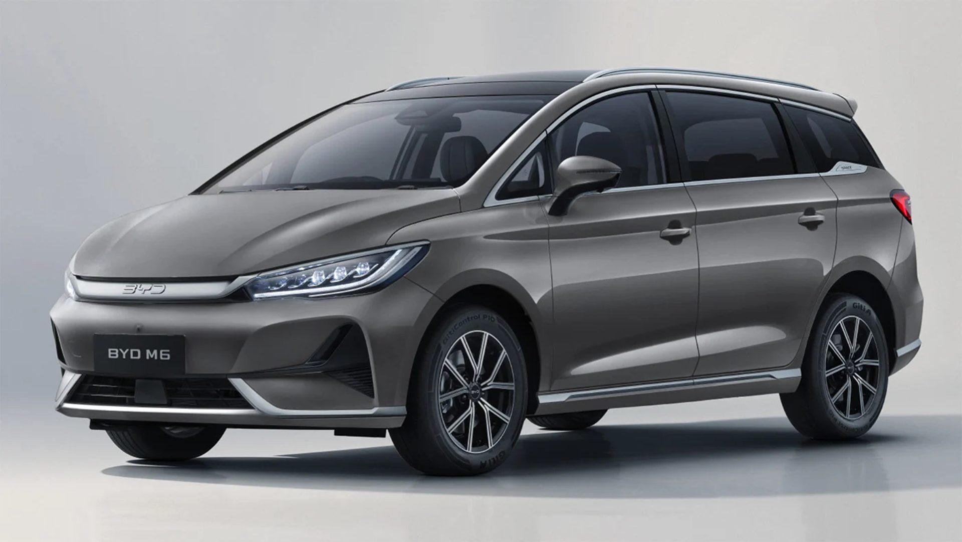 Harga BYD M6 EV Jakarta 2026: Varian, Spesifikasi & Test Drive