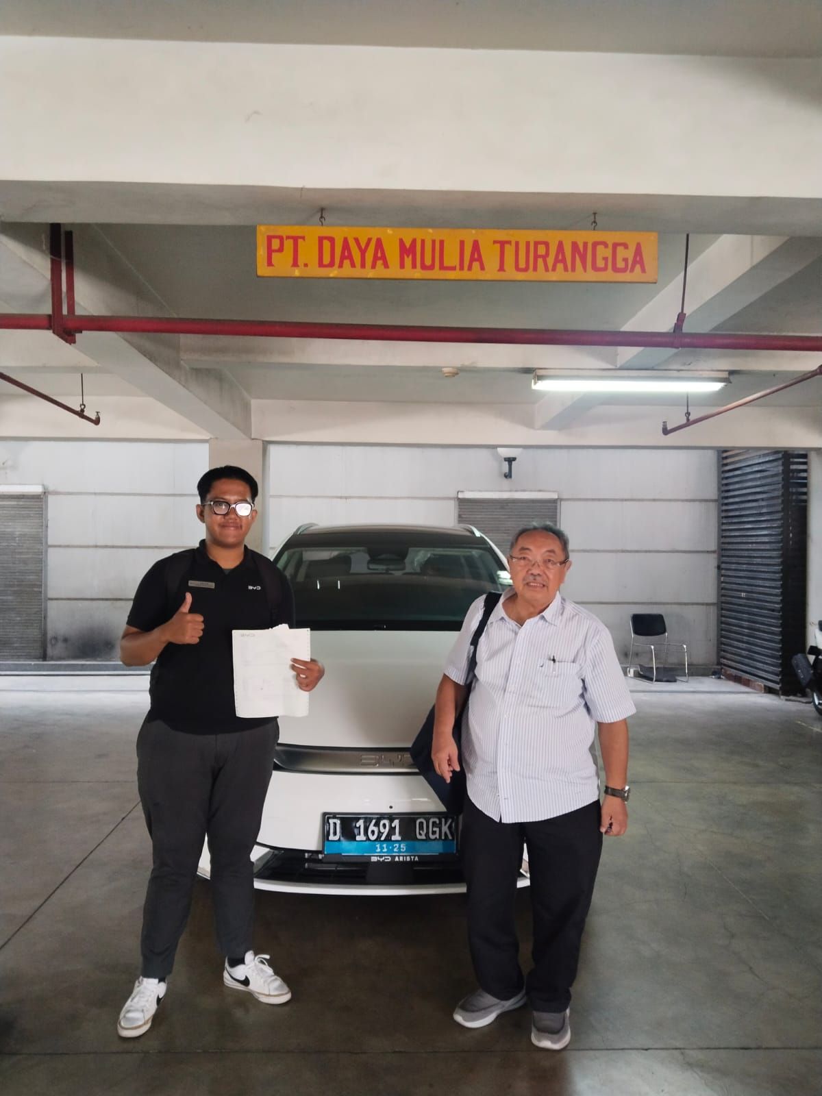 Handover M6 kepada Mr. AD di Jakarta Selatan