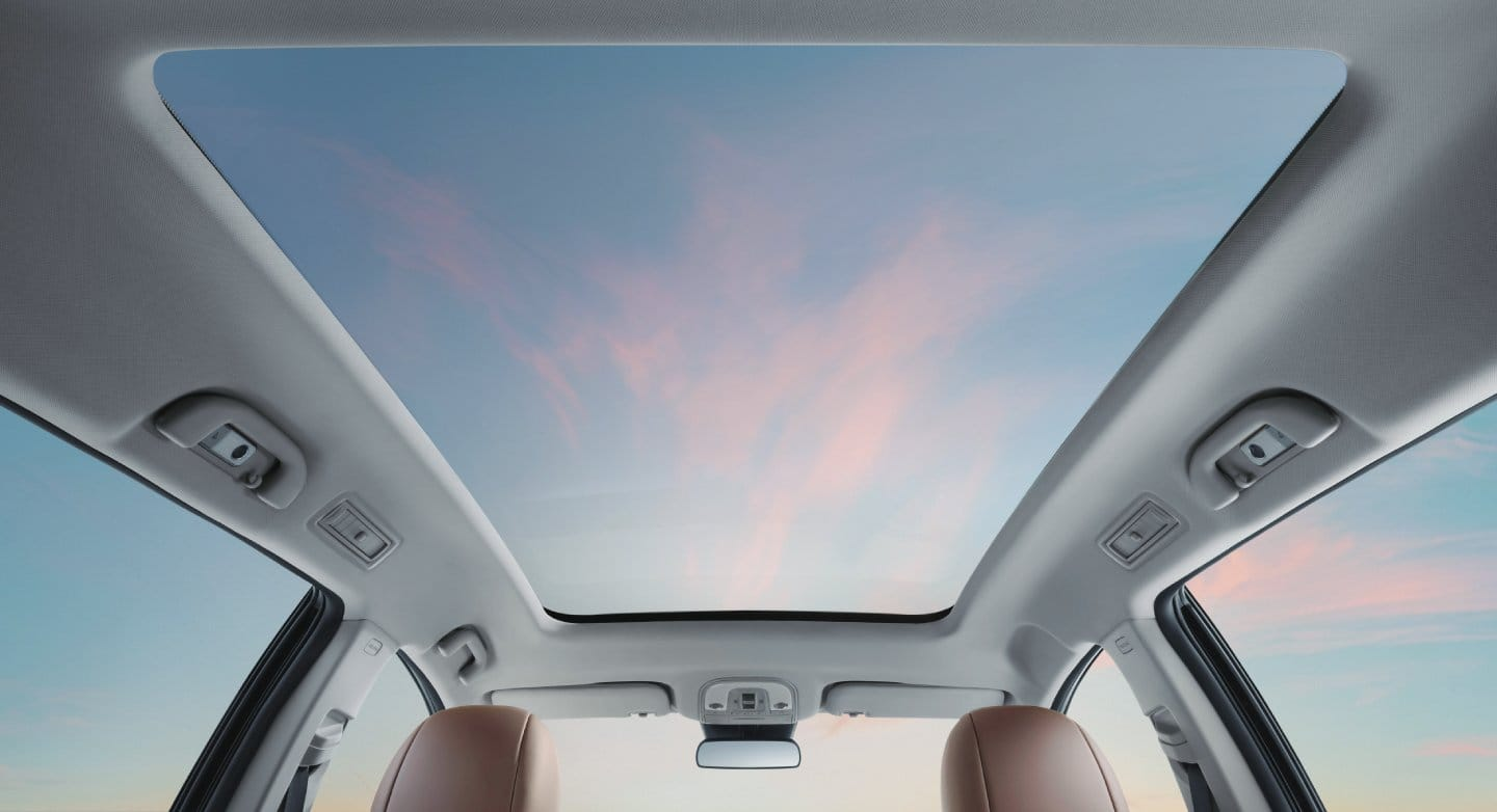 Panoramic roof BYD M6 EV untuk pengalaman kabin yang lebih lega