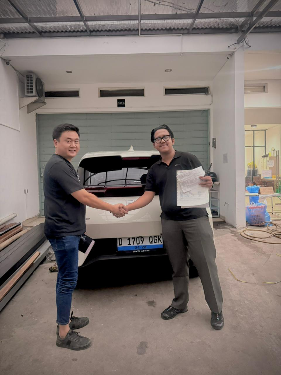 Handover Atto 1 kepada Mr. Ste di Bekasi
