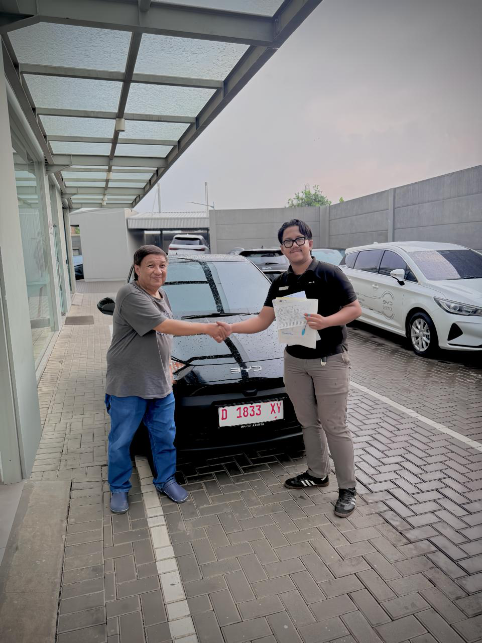 Handover Atto 1 kepada Mr. B  di Jakarta Selatan