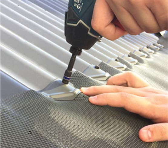 Fit the roof profiles/saddles