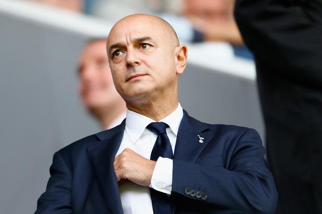 Daniel levy for Tottenham in a suit