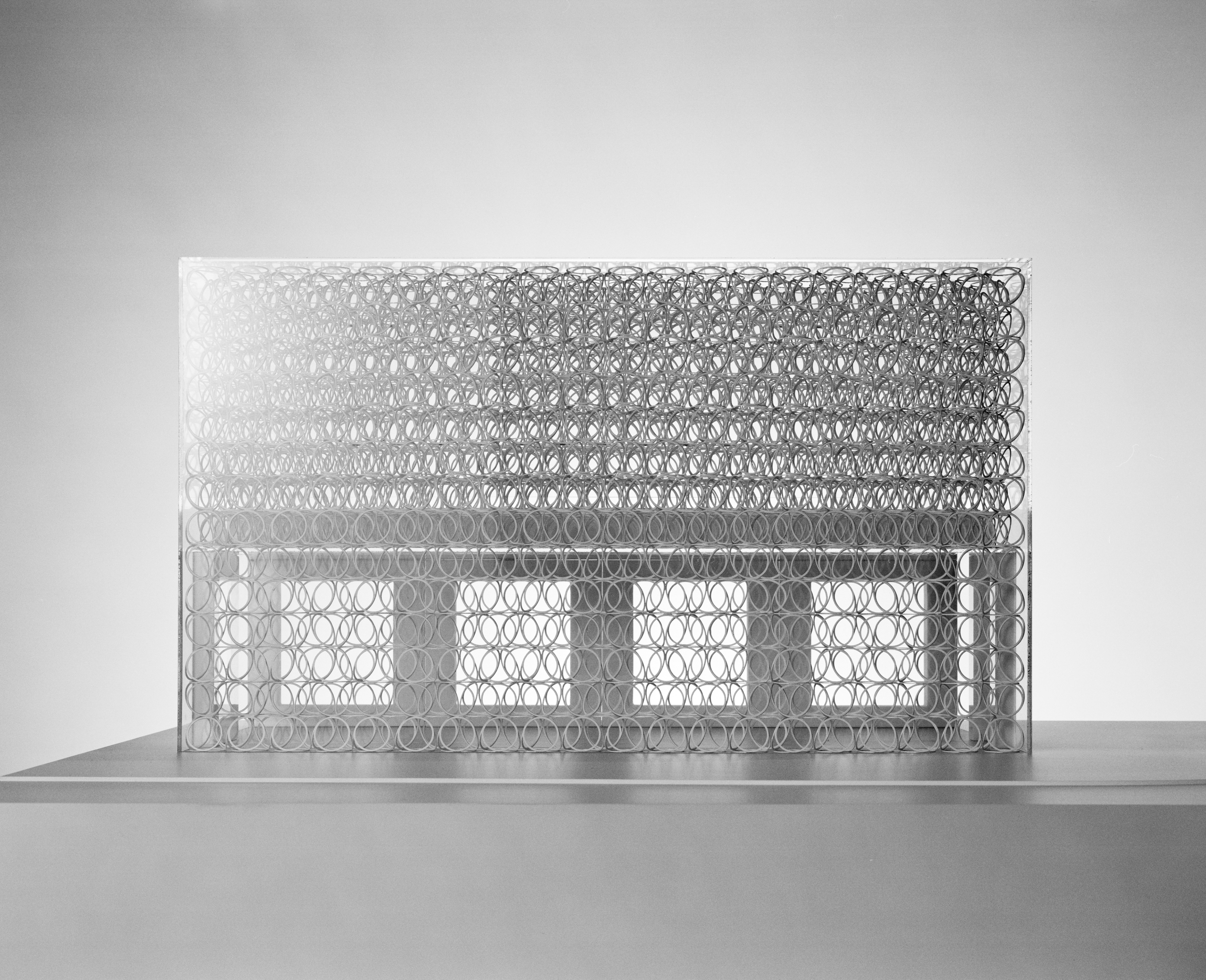 051_ph_04-1
