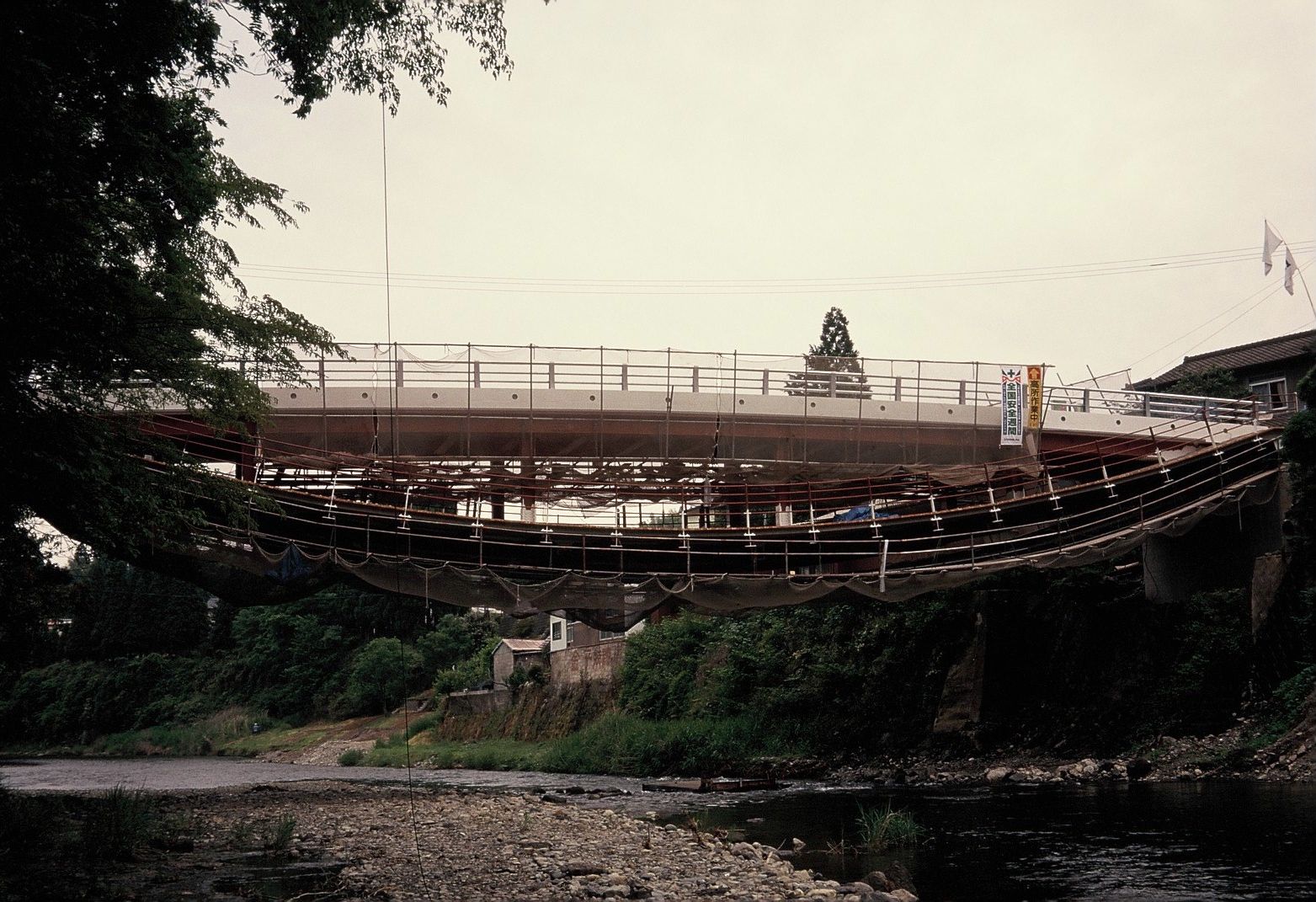 010_ph_02-5