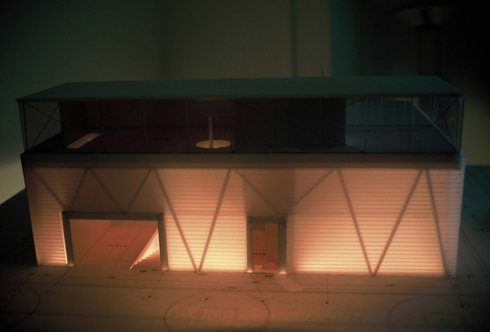 024_ph_04-33