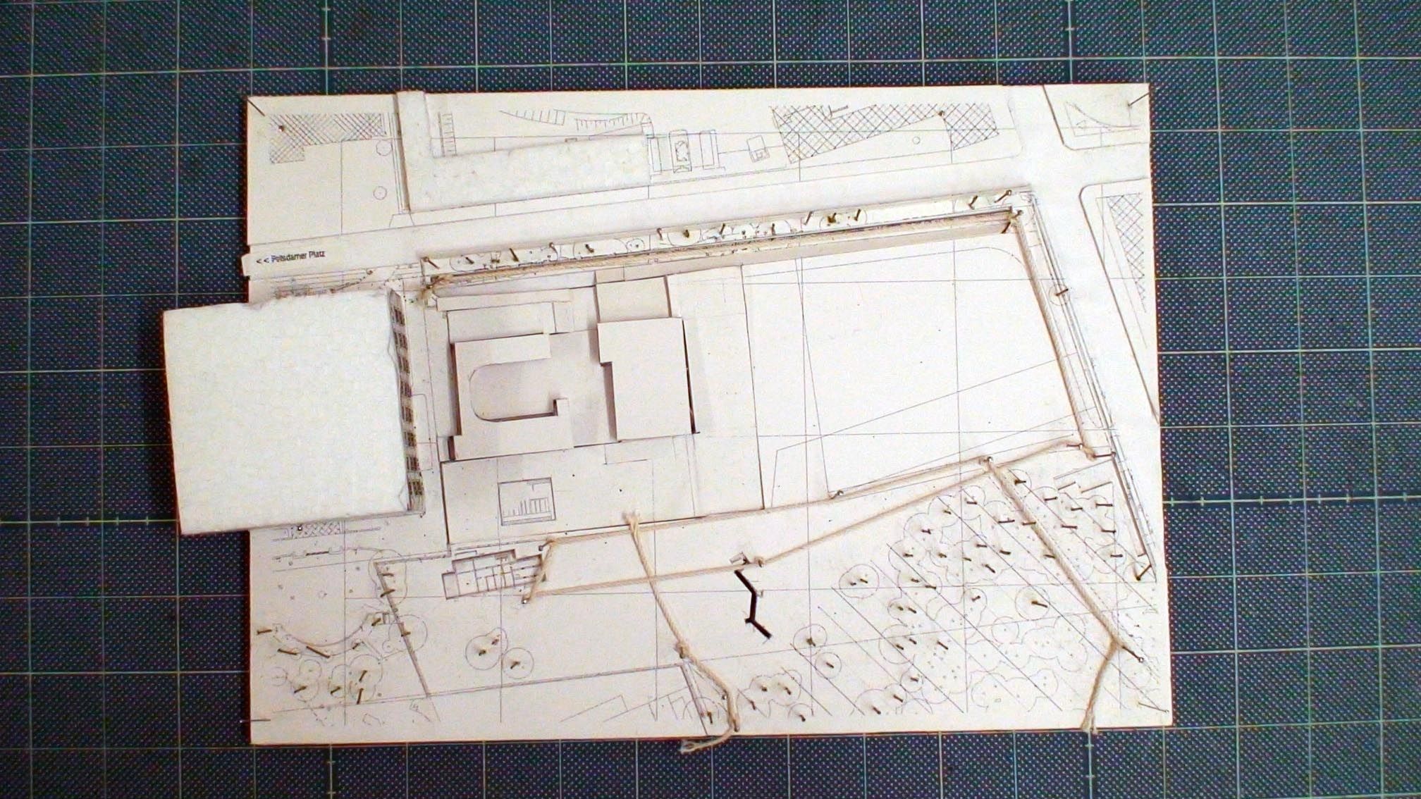 061_ph_01-1