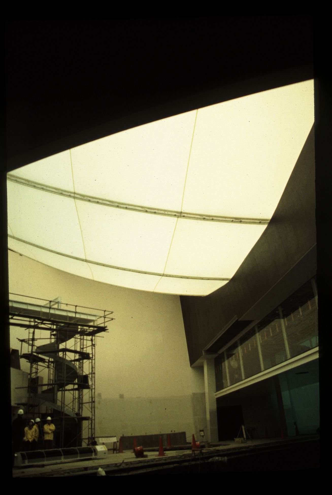 017_ph_02-27