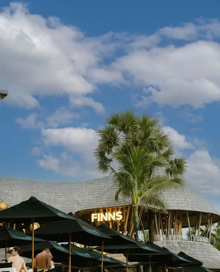 Finn's Beach Club