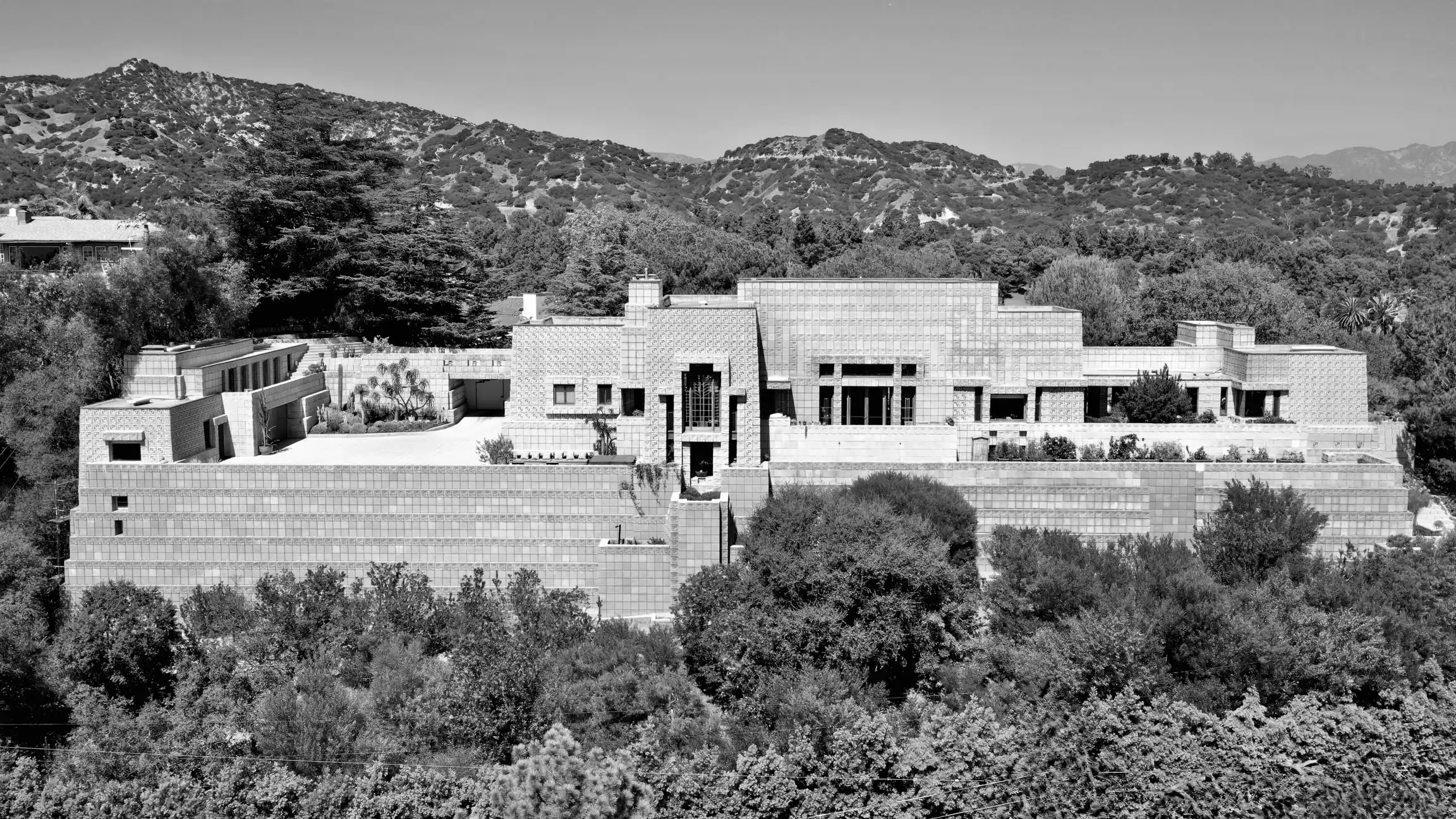 Ennis House