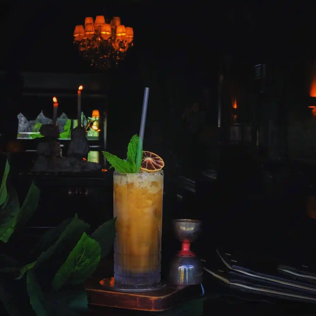 Pineapple on Parnell