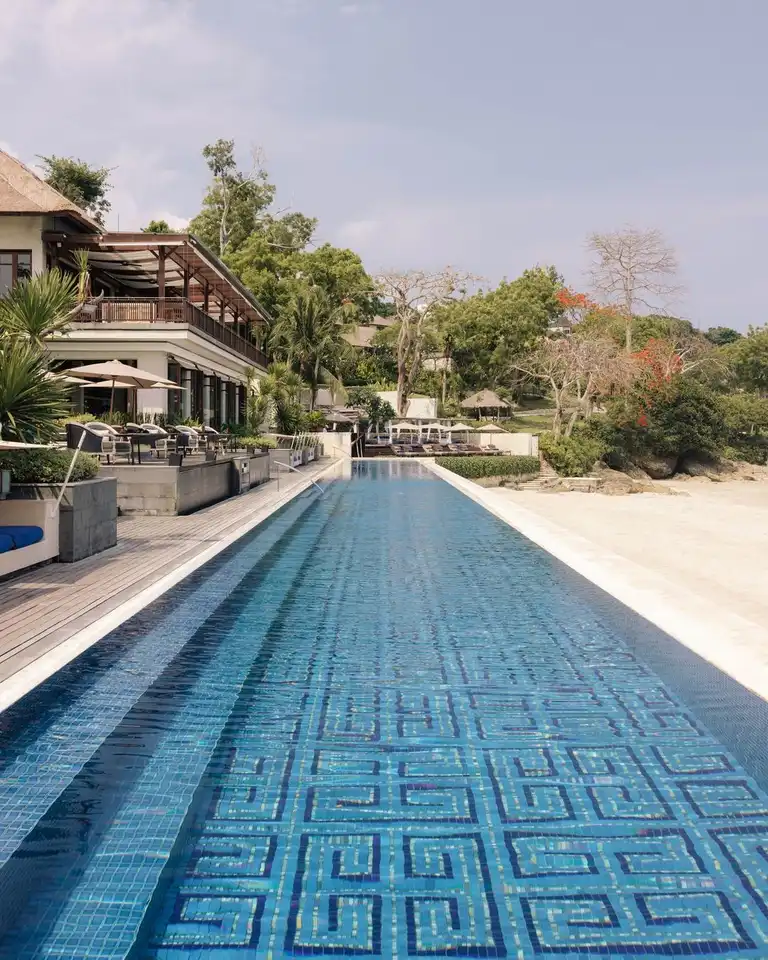 Sundara Beach Club