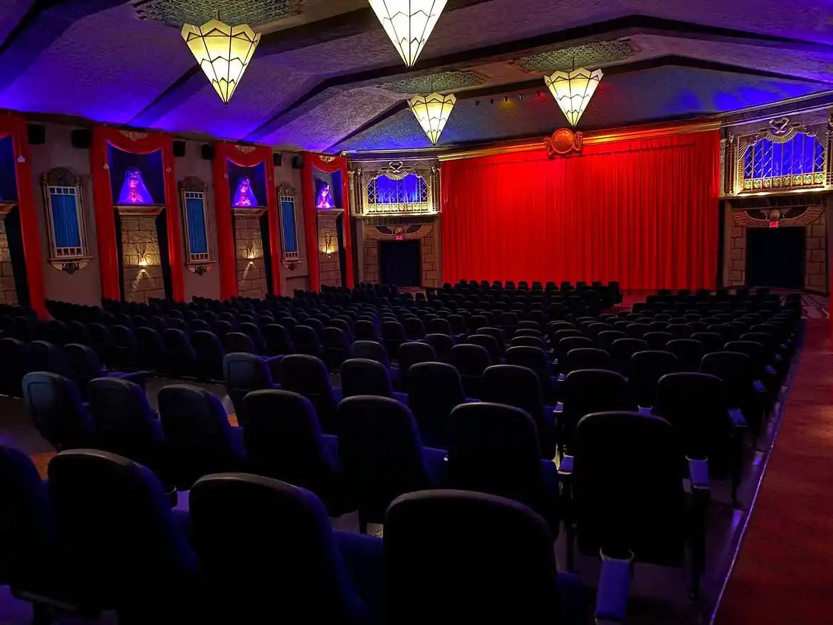 Vista Theatre