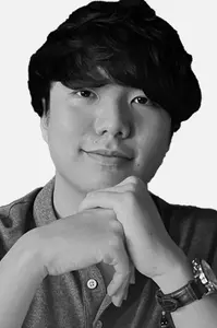 Headshot of Software Developer Gun in Black and White