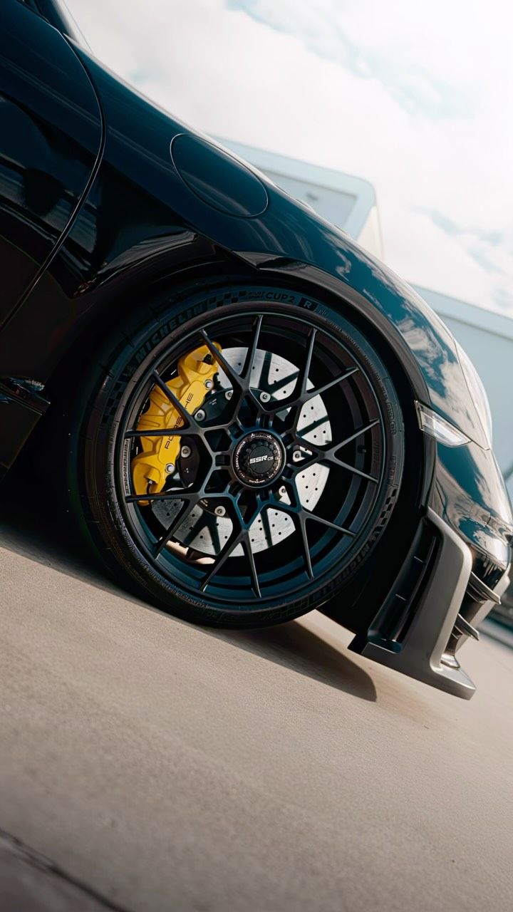 Frame from Porsche GT4 RS · SSR CS