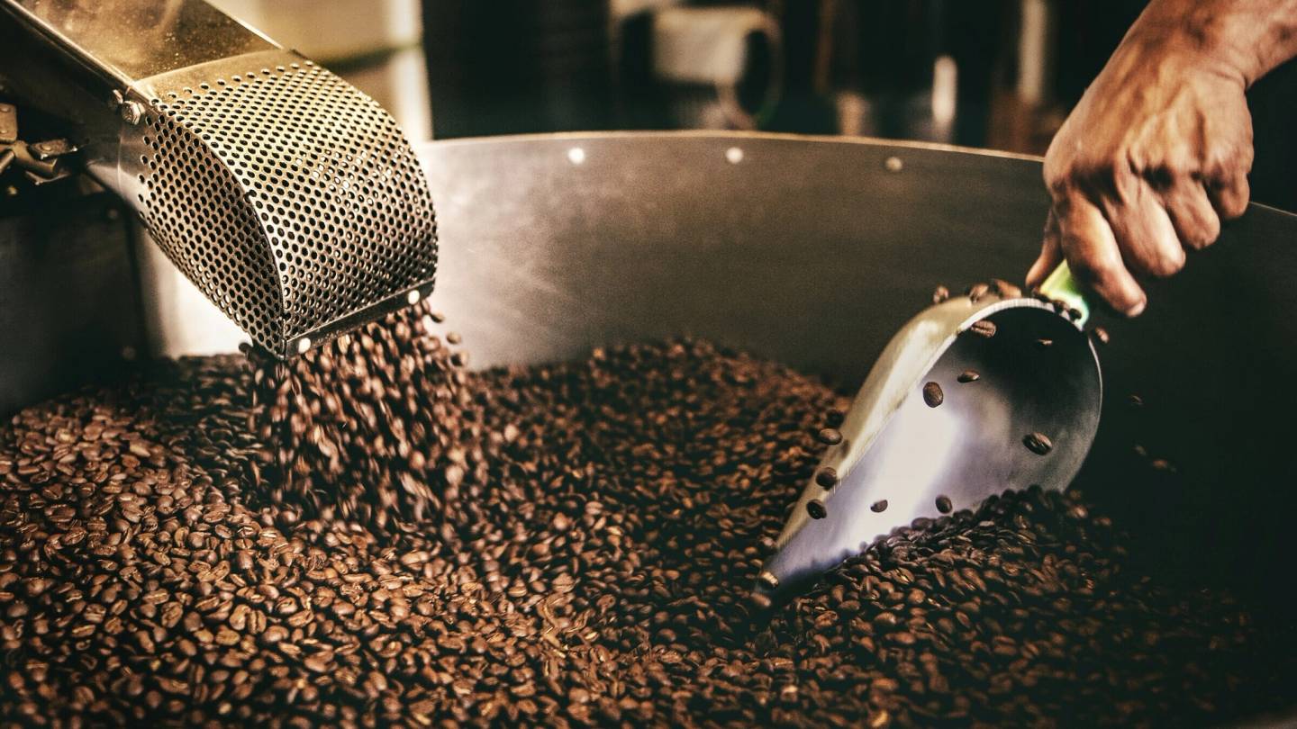 The History of Coffee: From Legend to Your Cup