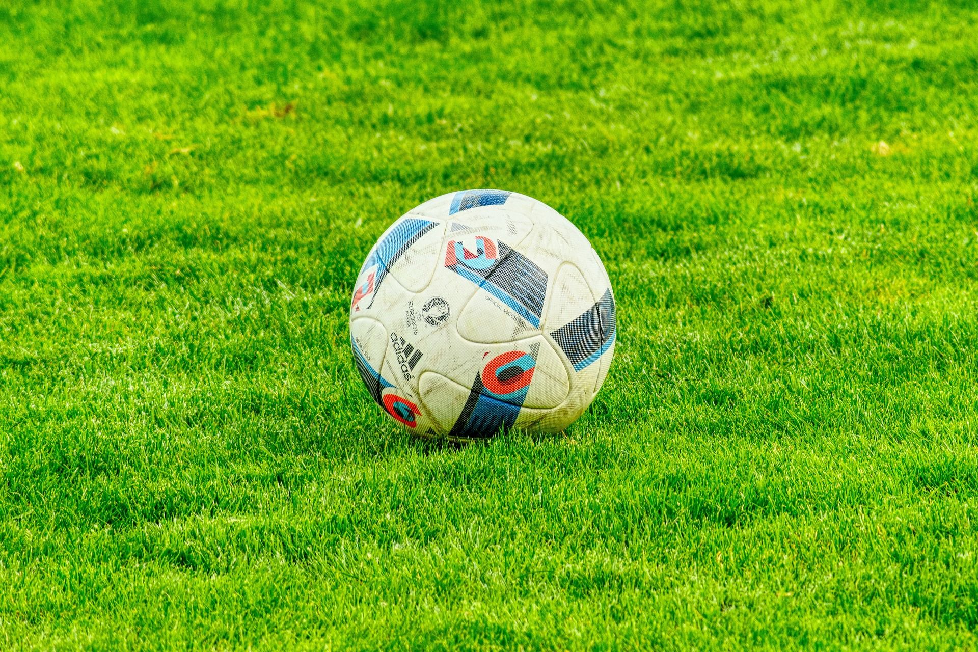 football-g02318c1f3_1920