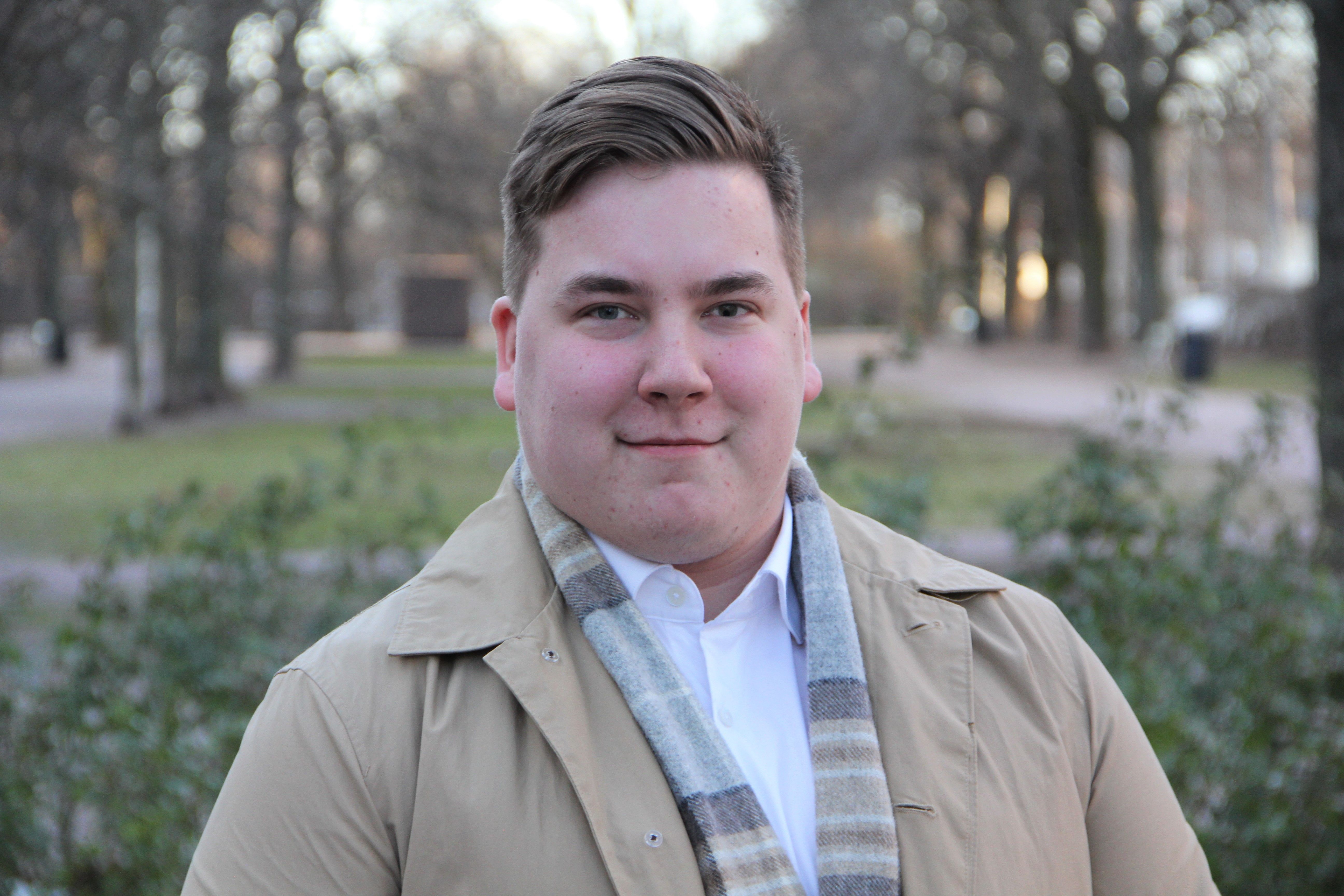 Topi korpinen kuva