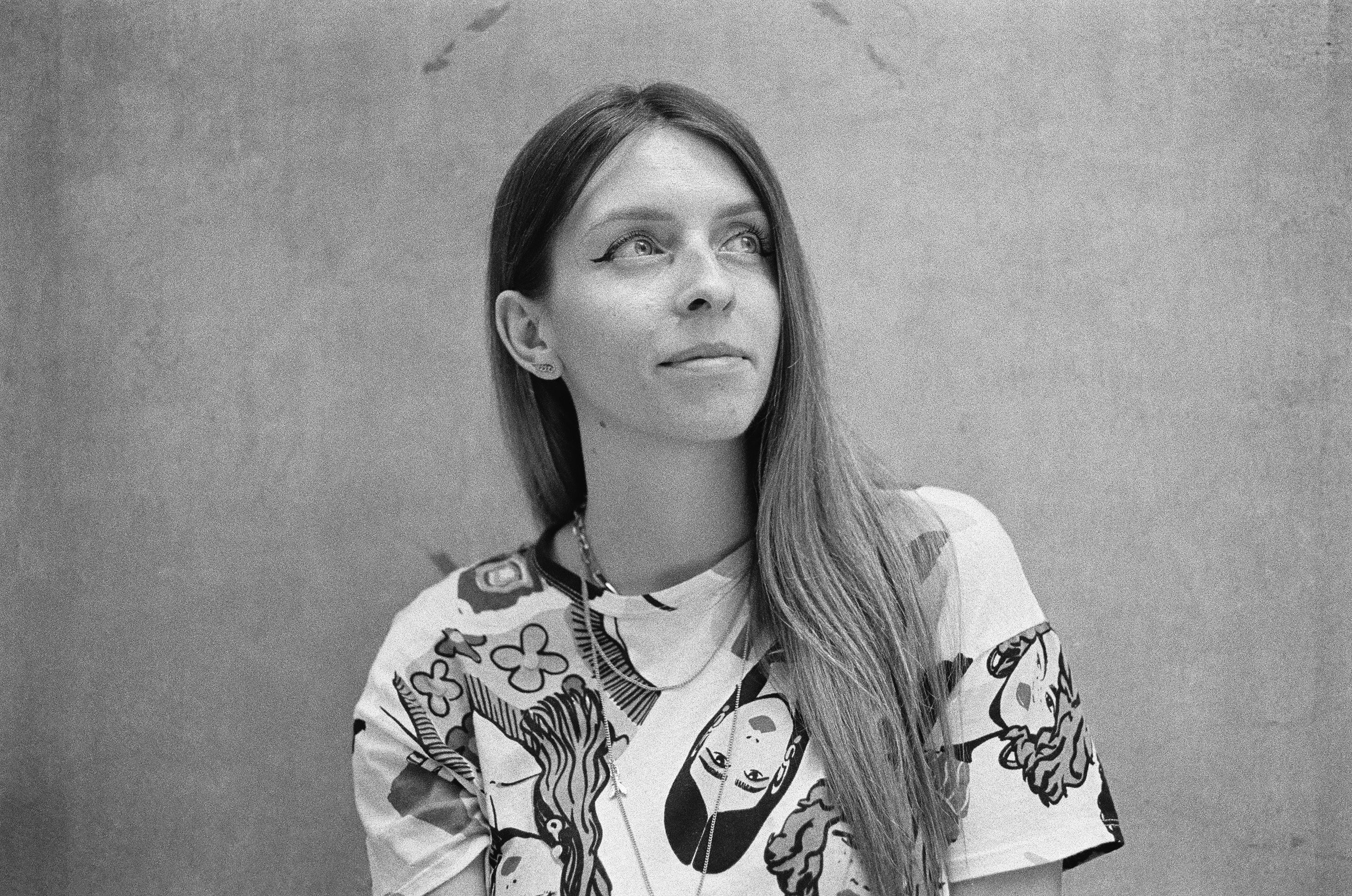 Ivona Tau
