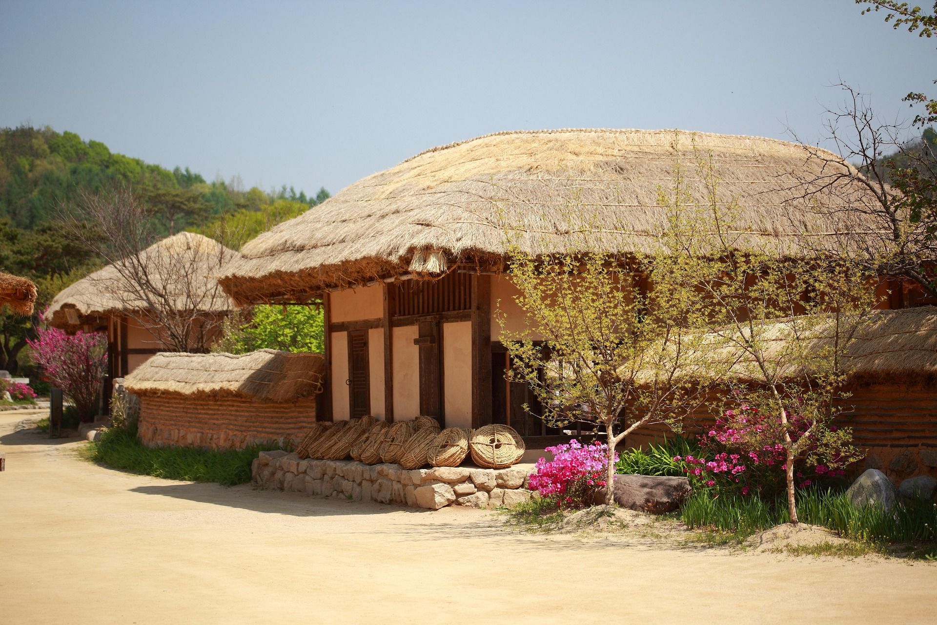 부모님이 보내주신 돈, 어디까지가 용돈이고 어디부터가 증여일까