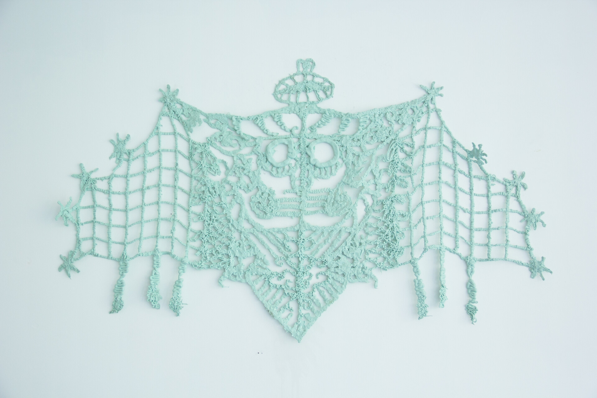 Wappen 5, 154×84cm, 2022, Silicone