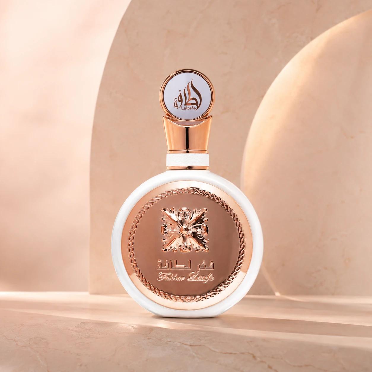 Lattafa Fakhar Lattafa Women perfume bottle