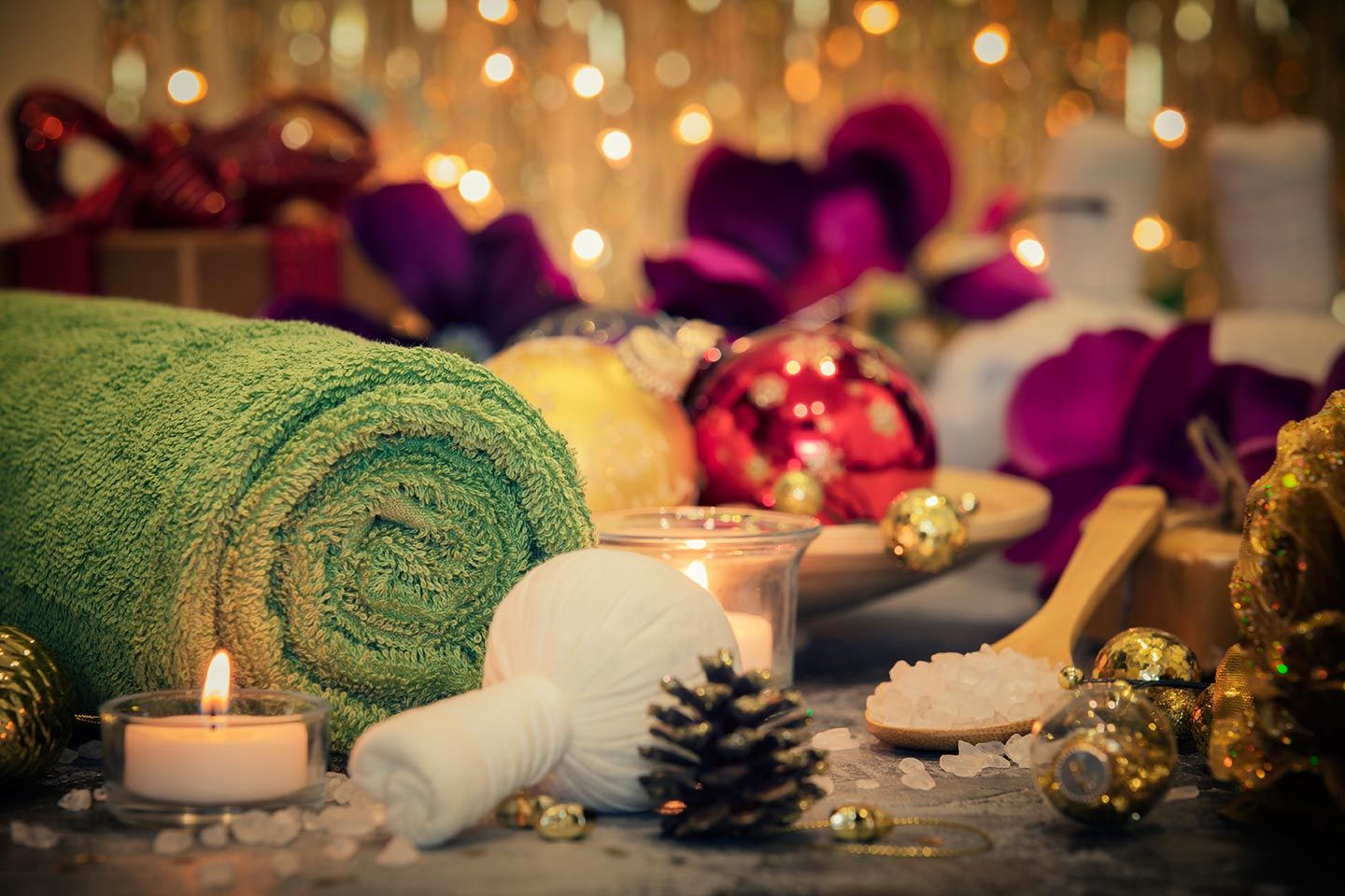 Christmas Packages 2021 at Aristocracy Salon & Day Spa in Plymouth, MA - Spa Towels, Oils, Salts