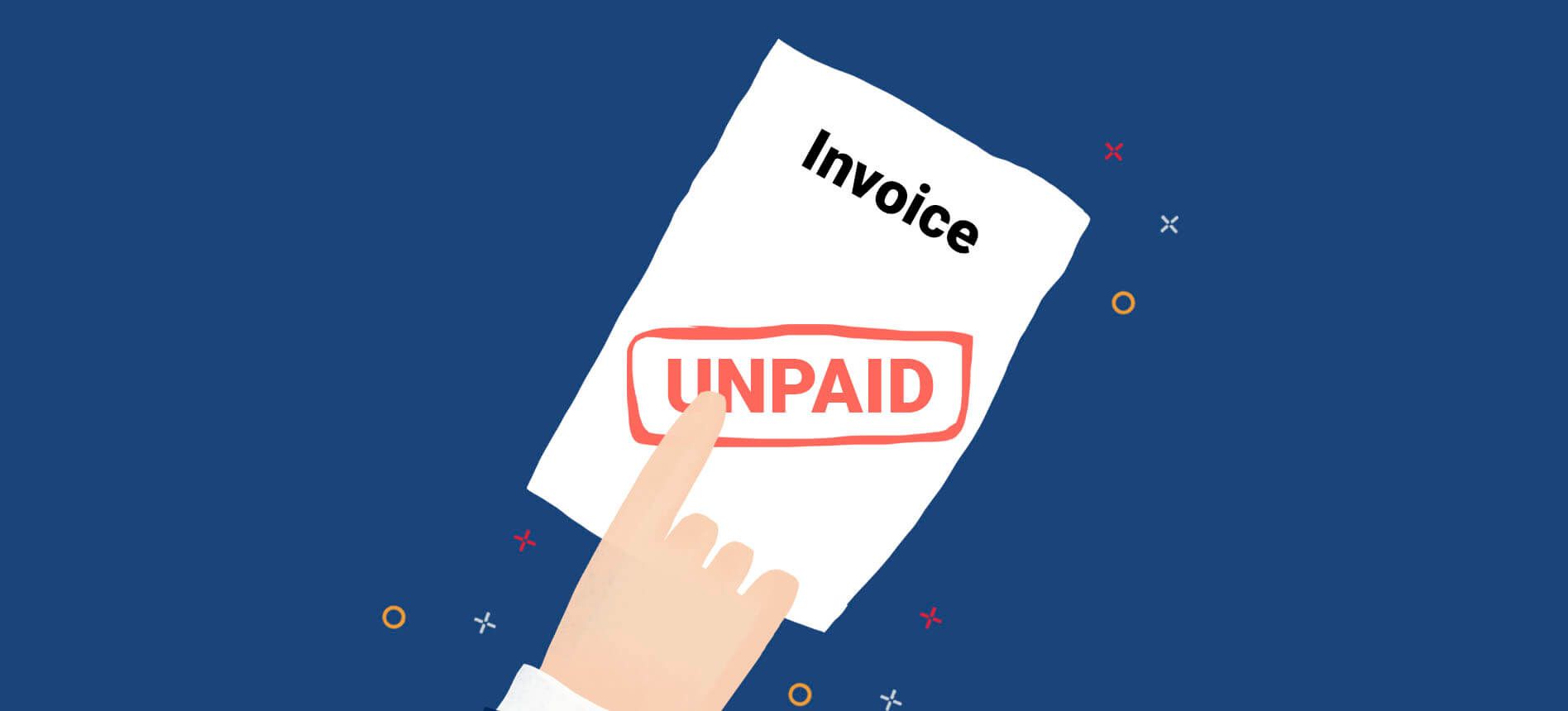 Small business owner reviewing overdue invoices and payroll gap on laptop — late invoice payments threatening cash flow in 2026