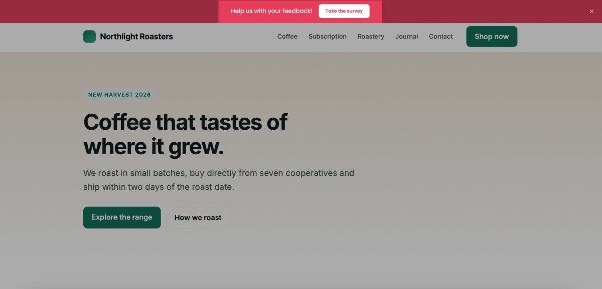 Umfrage als Banner am oberen Rand einer Website eingebunden