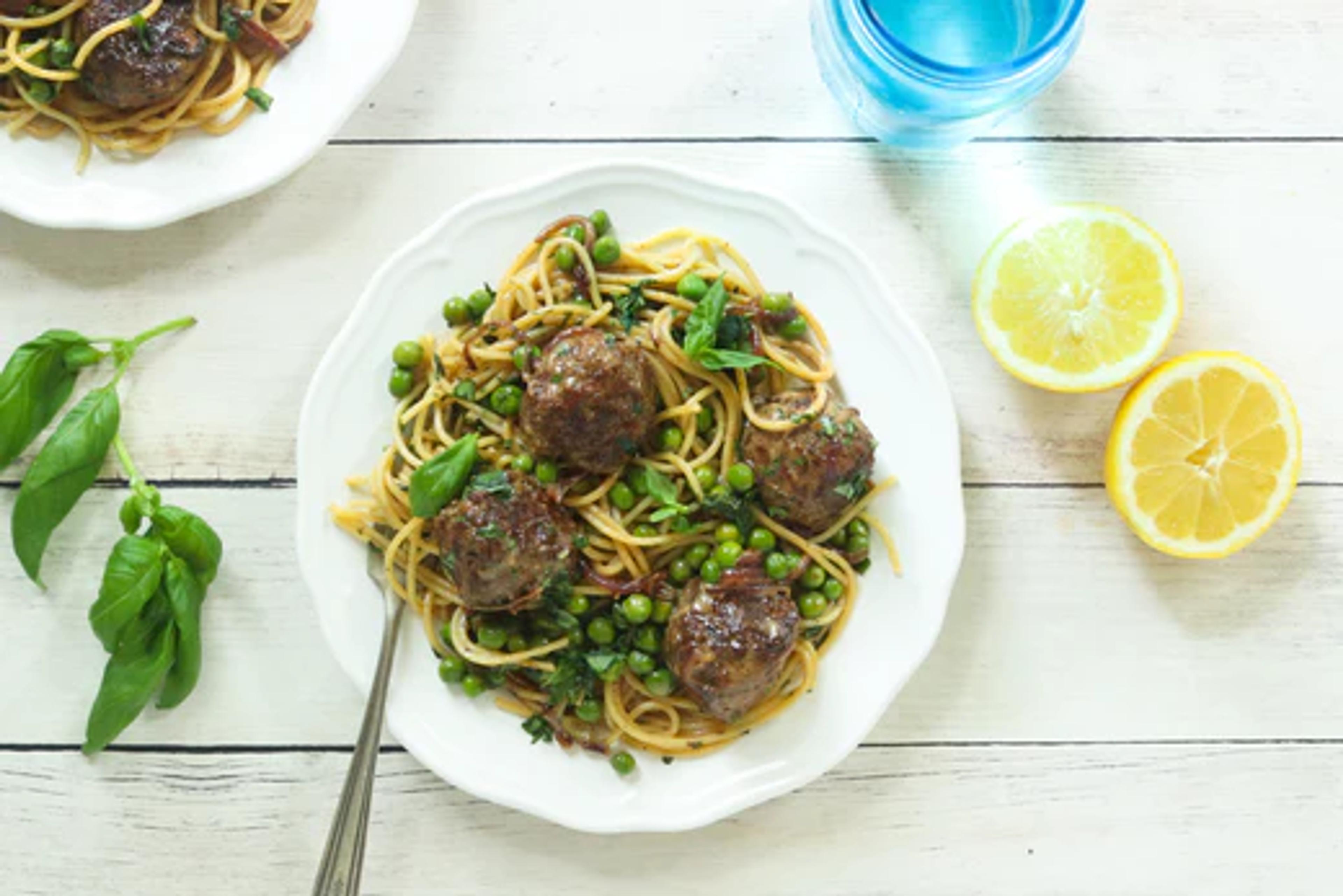 Creamy Pasta with Meatballs and Peas