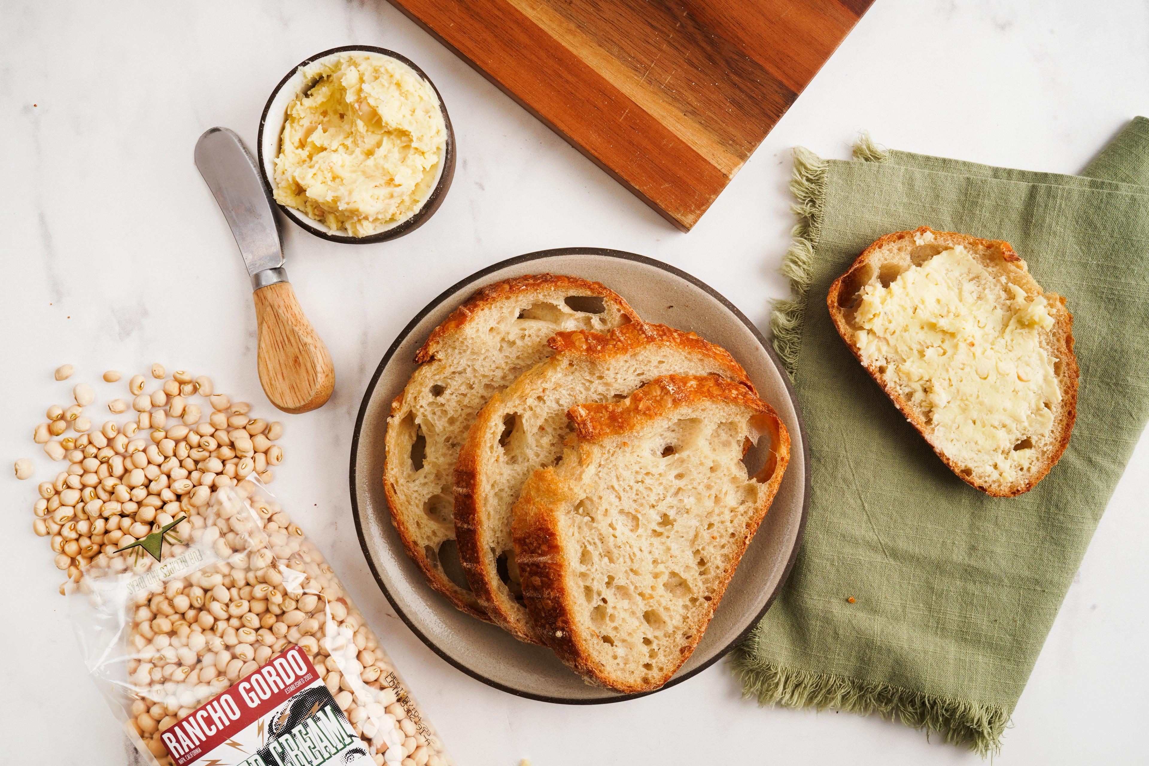 Smoky Zipper Cream Butter